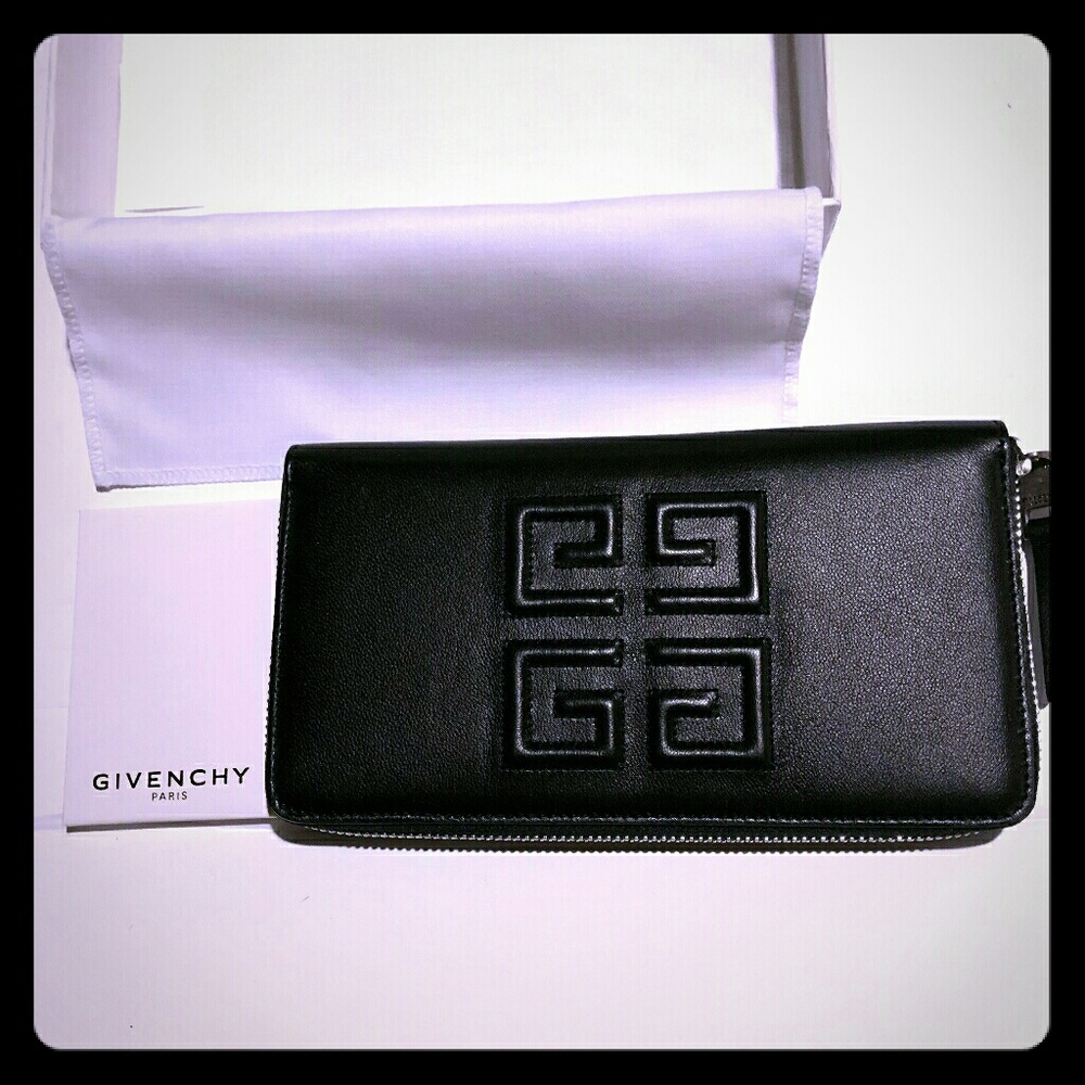 Givenchy zip purse